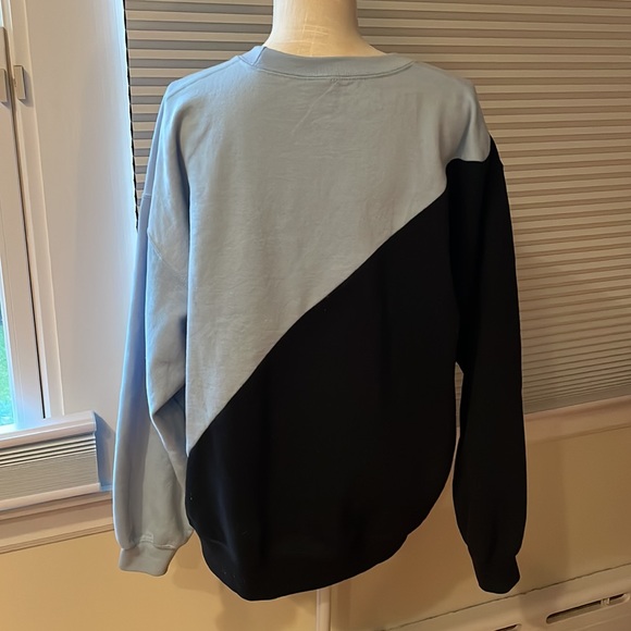 Custom small business Nike sweatshirt. Size XL - Picture 2 of 2